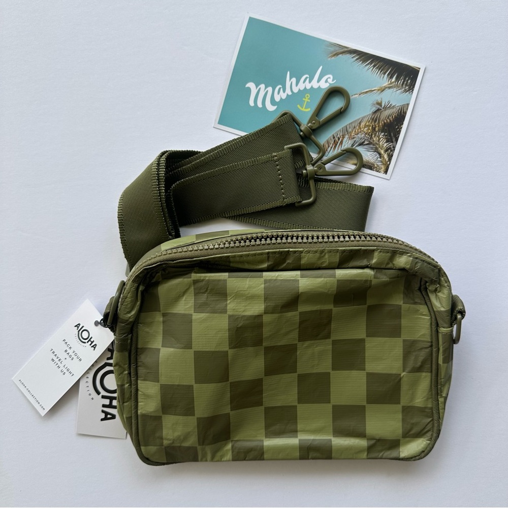 ALOHA Collection Le Tour crossbody bag NWT